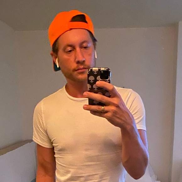 Meet your Posher, Christopher - Picture 1 of 1